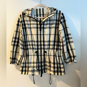 Burberry Women’s Check Lightweight Jacket
